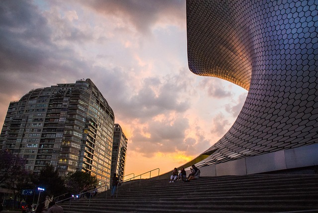 Buying Office in Mexico